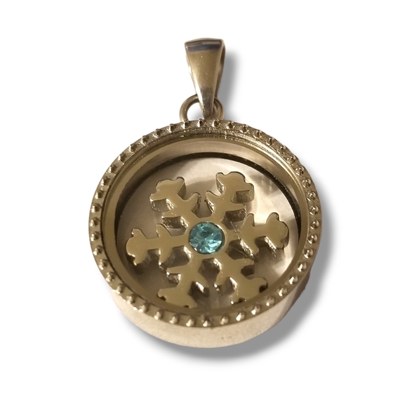 Unbranded Jewelry - Dancing Silver Tone Snowflake Circular Clear Glass Stainless Steel Pendant
